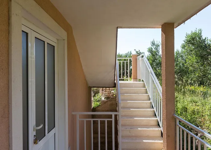 아파트 Dubravka - Premium One Bedroom With Balcony And Sea View 5